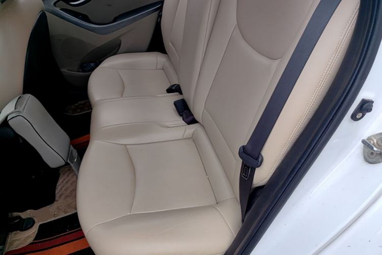 Used Hyundai Elantra (5th Generation / Langdong) 2012 1.6L Manual Leading Model Left Rear Seat