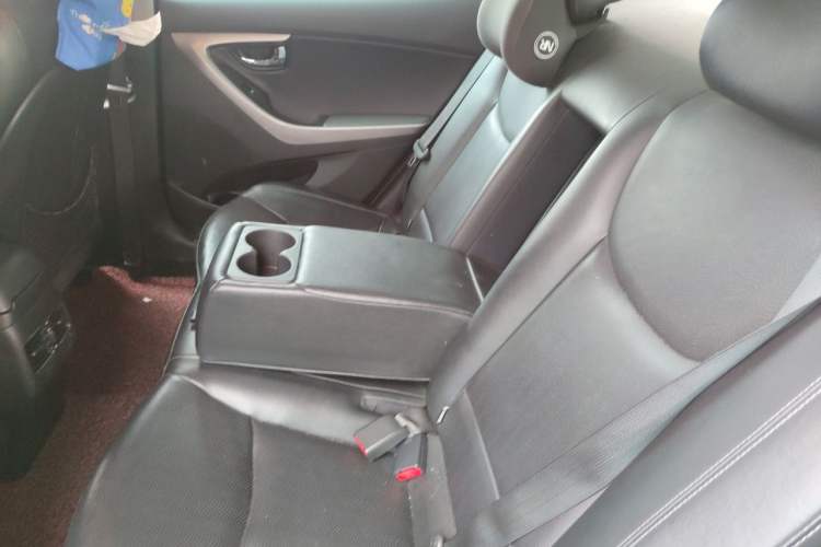 Used Hyundai Elantra (5th Generation / Langdong) 2012 1.6L Automatic Prestige Model Left Rear Seat