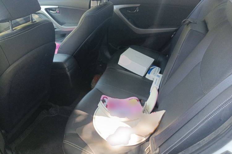 Used Hyundai Elantra (5th Generation / Langdong) 2012 1.6L Automatic Leading Model Left Rear Seat