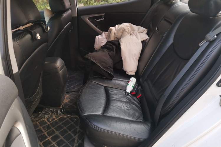 Used Hyundai Elantra (5th Generation / Langdong) 2012 1.6L Automatic Leading Model Left Rear Seat