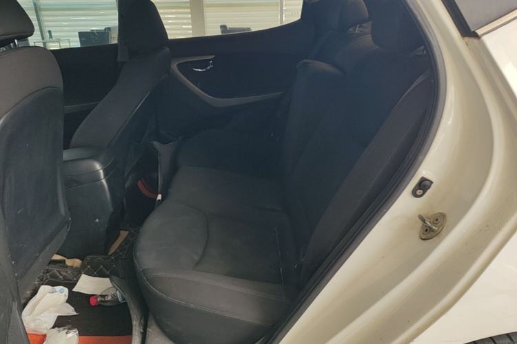 Used Hyundai Elantra (5th Generation / Langdong) 2012 1.6L Manual Leading Model Left Rear Seat