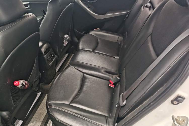 Used Hyundai Elantra (5th Generation / Langdong) 2012 1.6L Automatic Prestige Model Left Rear Seat