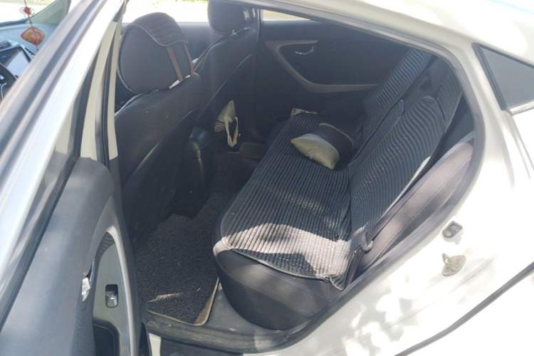 Used Hyundai Elantra (5th Generation / Langdong) 2012 1.6L Manual Leading Model Left Rear Seat
