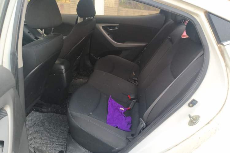 Used Hyundai Elantra (5th Generation / Langdong) 2012 1.6L Manual Leading Model Left Rear Seat