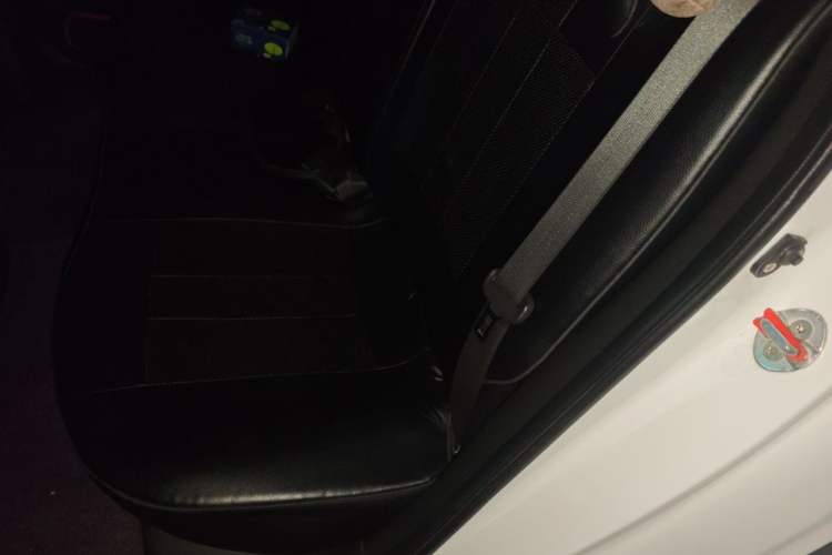 Used Hyundai Elantra (5th Generation / Langdong) 2012 1.6L Manual Leading Model Left Rear Seat