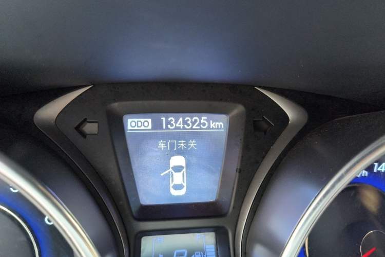 Used Hyundai Elantra (5th Generation / Langdong) 2012 1.6L Automatic Leading Model Odometer Close Up