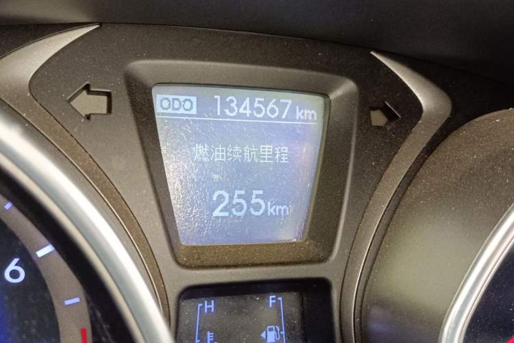 Used Hyundai Elantra (5th Generation / Langdong) 2012 1.6L Manual Leading Model Odometer Close Up