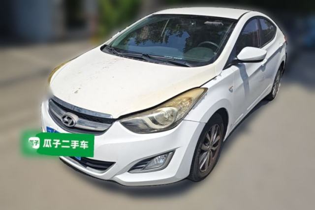 Hyundai Elantra (5th Generation / Langdong) 2012 1.6L Automatic Fashion Edition usado