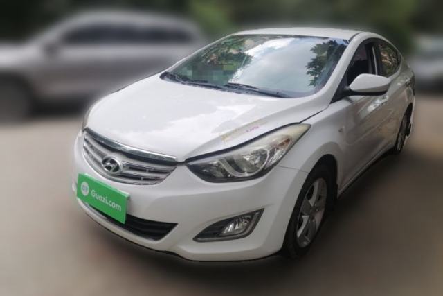 Używany Hyundai Elantra (5th Generation / Langdong) 2012 1.6L Automatic Fashion Edition