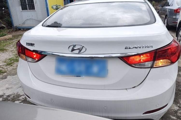 Used Hyundai Elantra (5th Generation / Langdong) 2012 1.6L Manual Fashion Edition Rear