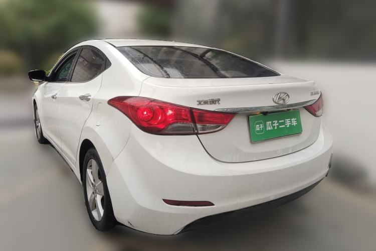 Used Hyundai Elantra (5th Generation / Langdong) 2012 1.6L Manual Leading Model Rear Left 45 Deg