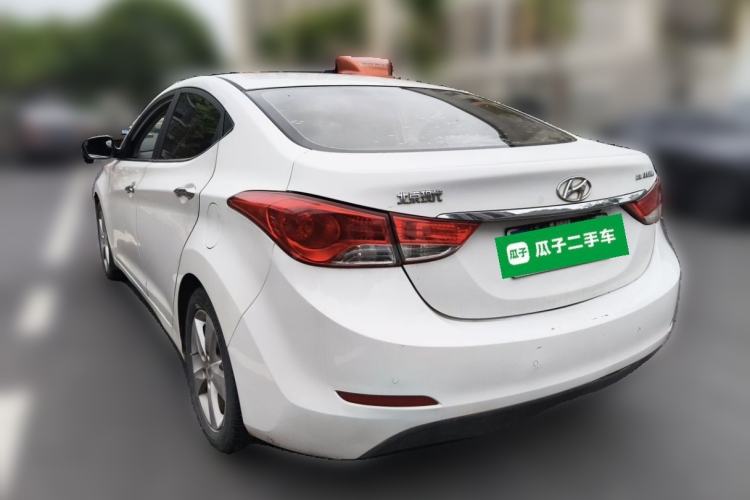 Used Hyundai Elantra (5th Generation / Langdong) 2012 1.6L Automatic Leading Model Rear Left 45 Deg