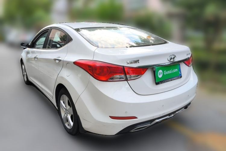 Used Hyundai Elantra (5th Generation / Langdong) 2012 1.6L Manual Leading Model Rear Left 45 Deg