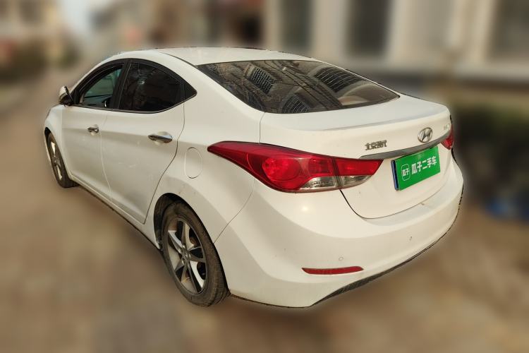 Used Hyundai Elantra (5th Generation / Langdong) 2012 1.6L Manual Leading Model Rear Left 45 Deg