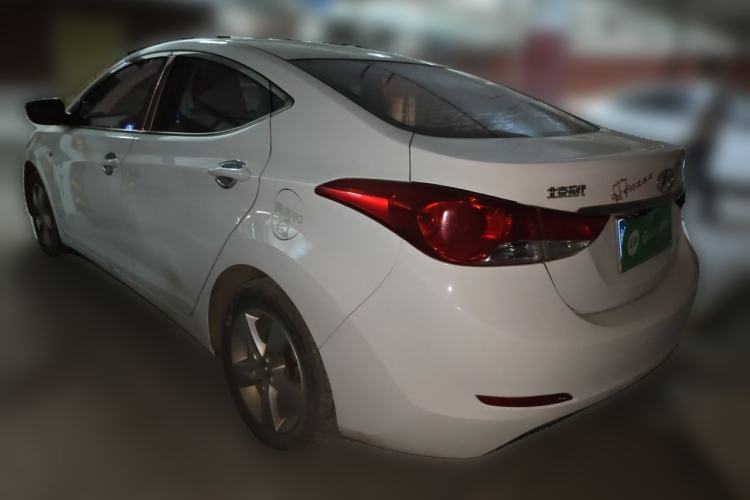 Used Hyundai Elantra (5th Generation / Langdong) 2012 1.6L Manual Fashion Edition Rear Left 45 Deg