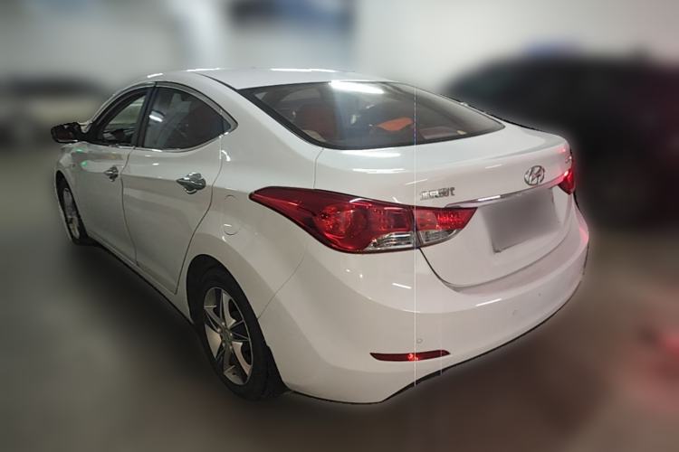 Used Hyundai Elantra (5th Generation / Langdong) 2012 1.6L Automatic Fashion Edition Rear Left 45 Deg