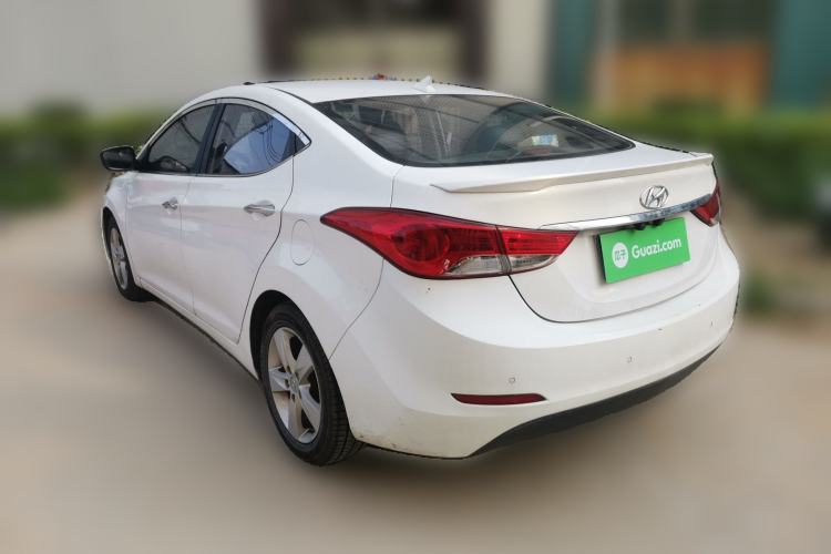 Used Hyundai Elantra (5th Generation / Langdong) 2012 1.6L Automatic Leading Model Rear Left 45 Deg