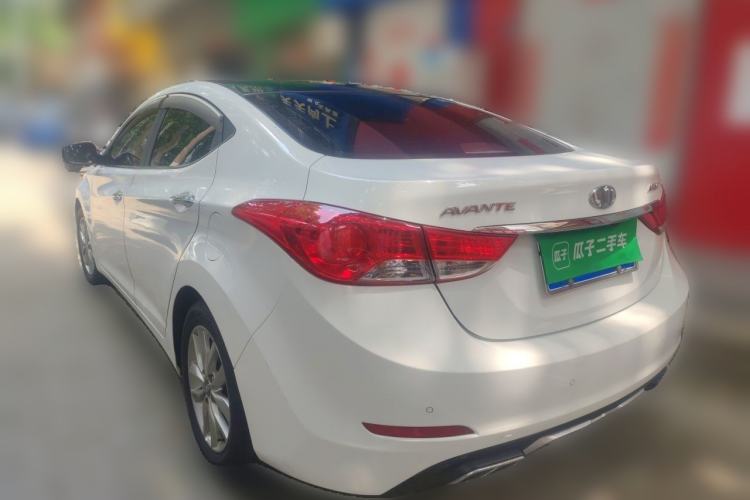 Used Hyundai Elantra (5th Generation / Langdong) 2012 1.6L Manual Leading Model Rear Left 45 Deg
