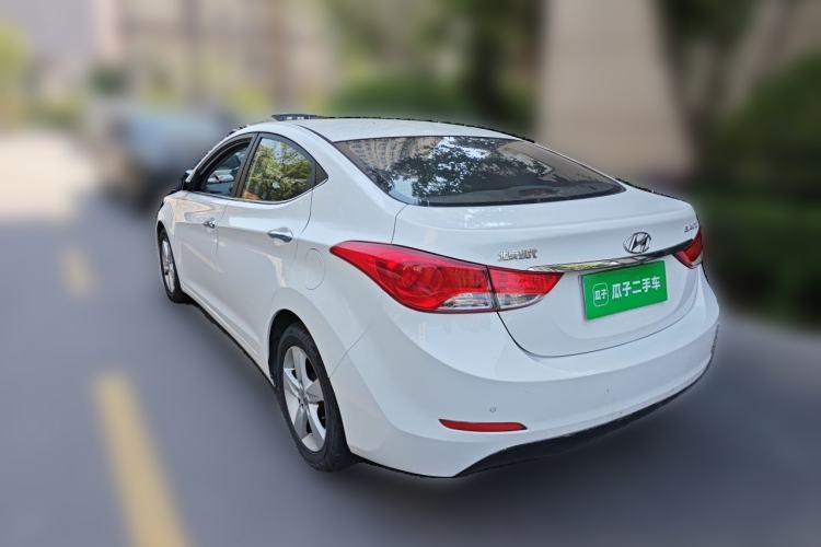 Used Hyundai Elantra (5th Generation / Langdong) 2012 1.6L Automatic Leading Model Rear Left 45 Deg