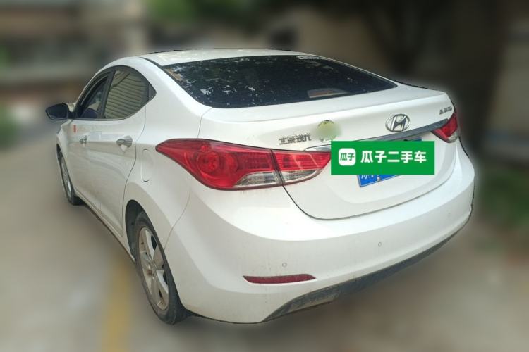 Used Hyundai Elantra (5th Generation / Langdong) 2012 1.6L Automatic Leading Model Rear Left 45 Deg