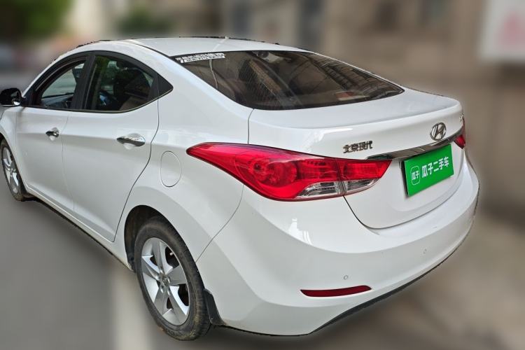 Used Hyundai Elantra (5th Generation / Langdong) 2012 1.6L Manual Leading Model Rear Left 45 Deg