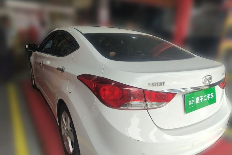 Used Hyundai Elantra (5th Generation / Langdong) 2012 1.6L Automatic Leading Model Rear Left 45 Deg