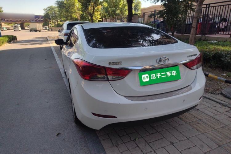 Used Hyundai Elantra (5th Generation / Langdong) 2012 1.6L Manual Fashion Edition Rear Left 45 Deg