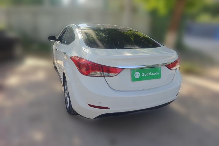 Used Hyundai Elantra (5th Generation / Langdong) 2012 1.6L Automatic Leading Model Rear Left 45 Deg