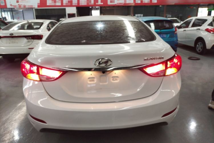 Used Hyundai Elantra (5th Generation / Langdong) 2012 1.6L Automatic Fashion Edition Rear