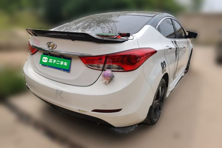 Used Hyundai Elantra (5th Generation / Langdong) 2012 1.6L Manual Leading Model Rear Right 45 Deg