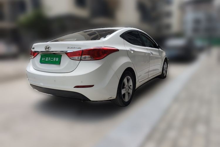 Used Hyundai Elantra (5th Generation / Langdong) 2012 1.6L Automatic Leading Model Rear Right 45 Deg