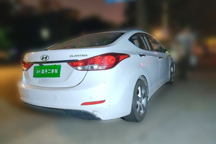 Used Hyundai Elantra (5th Generation / Langdong) 2012 1.6L Manual Leading Model Rear Right 45 Deg