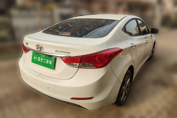 Used Hyundai Elantra (5th Generation / Langdong) 2012 1.6L Manual Leading Model Rear Right 45 Deg
