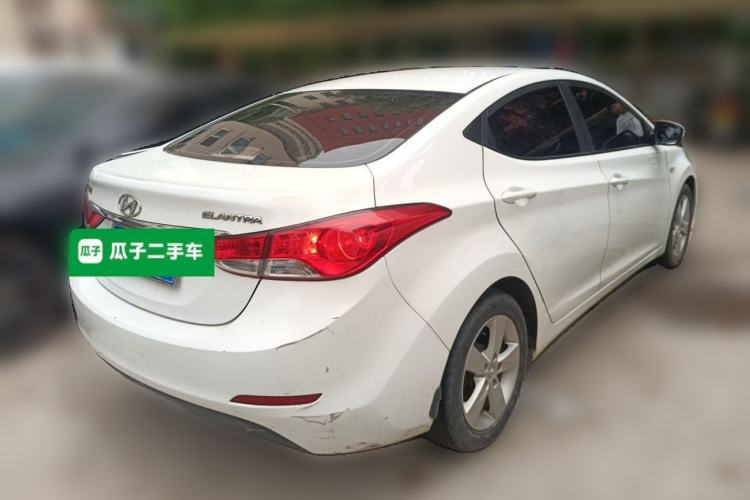 Used Hyundai Elantra (5th Generation / Langdong) 2012 1.6L Manual Fashion Edition Rear Right 45 Deg
