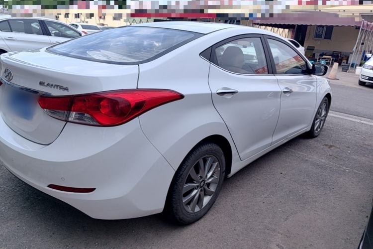 Used Hyundai Elantra (5th Generation / Langdong) 2012 1.6L Manual Leading Model Rear Right 45 Deg