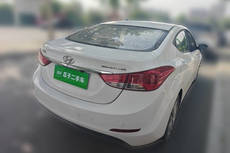 Used Hyundai Elantra (5th Generation / Langdong) 2012 1.6L Automatic Fashion Edition Rear Right 45 Deg