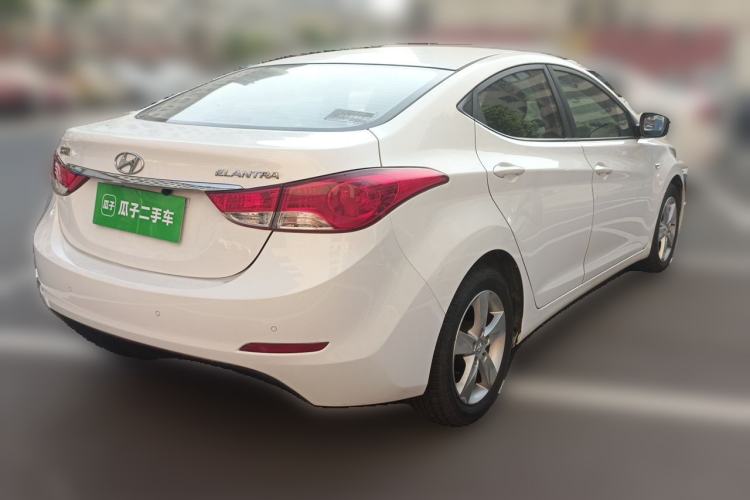 Used Hyundai Elantra (5th Generation / Langdong) 2012 1.6L Automatic Fashion Edition Rear Right 45 Deg