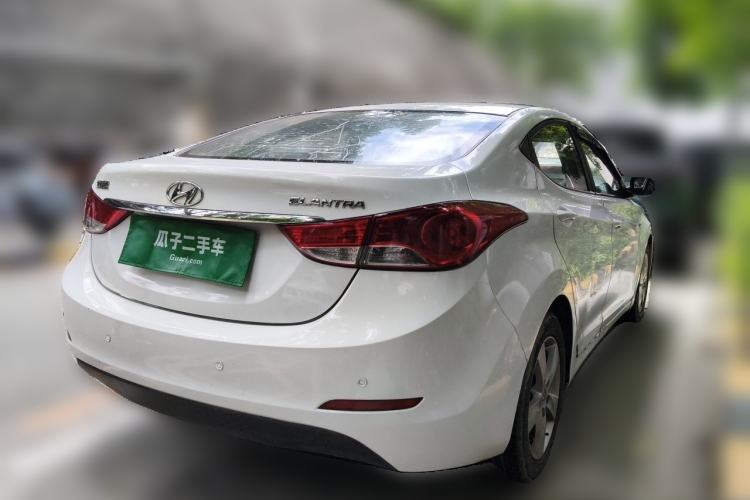 Used Hyundai Elantra (5th Generation / Langdong) 2012 1.6L Manual Fashion Edition Rear Right 45 Deg