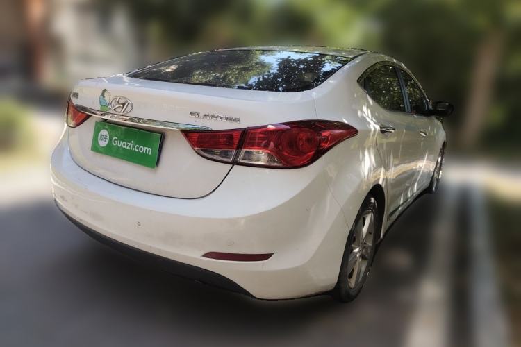 Used Hyundai Elantra (5th Generation / Langdong) 2012 1.6L Automatic Leading Model Rear Right 45 Deg