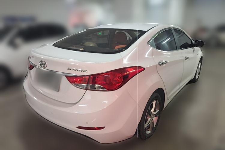 Used Hyundai Elantra (5th Generation / Langdong) 2012 1.6L Automatic Fashion Edition Rear Right 45 Deg