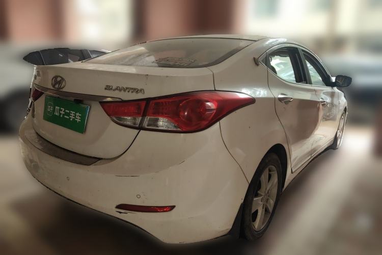Used Hyundai Elantra (5th Generation / Langdong) 2012 1.6L Automatic Fashion Edition Rear Right 45 Deg
