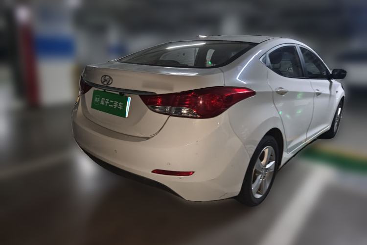Used Hyundai Elantra (5th Generation / Langdong) 2012 1.6L Automatic Fashion Edition Rear Right 45 Deg