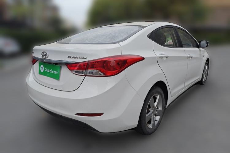 Used Hyundai Elantra (5th Generation / Langdong) 2012 1.6L Manual Fashion Edition Rear Right 45 Deg
