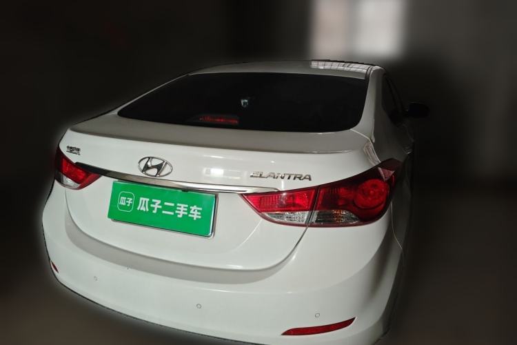 Used Hyundai Elantra (5th Generation / Langdong) 2012 1.6L Manual Leading Model Rear Right 45 Deg