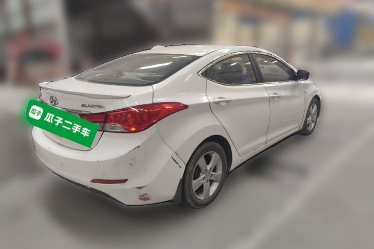 Used Hyundai Elantra (5th Generation / Langdong) 2012 1.6L Automatic Fashion Edition Rear Right 45 Deg