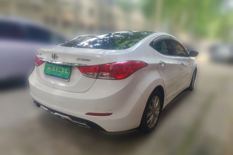 Used Hyundai Elantra (5th Generation / Langdong) 2012 1.6L Manual Leading Model Rear Right 45 Deg