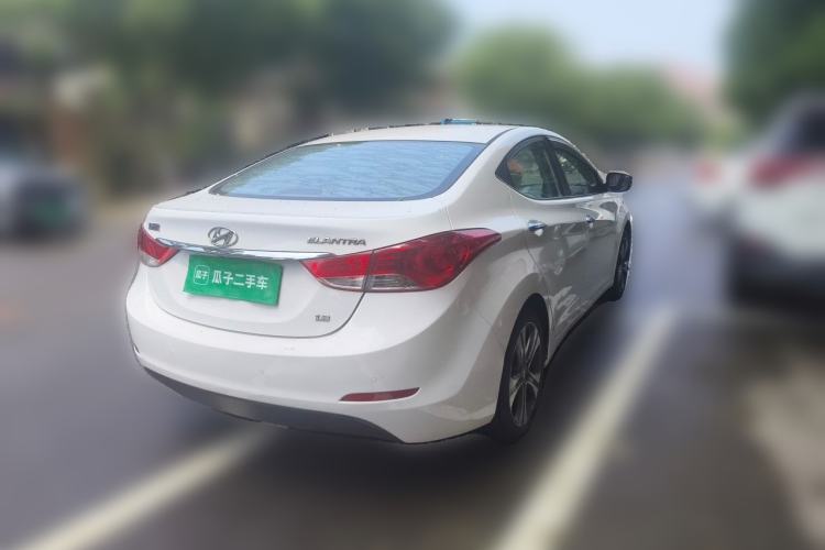 Used Hyundai Elantra (5th Generation / Langdong) 2012 1.8L Automatic Prestige Model Rear Right 45 Deg