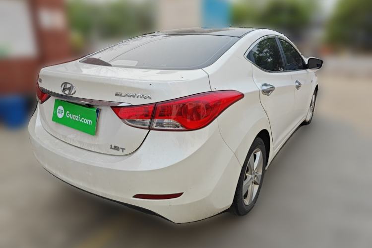 Used Hyundai Elantra (5th Generation / Langdong) 2012 1.6L Manual Fashion Edition Rear Right 45 Deg