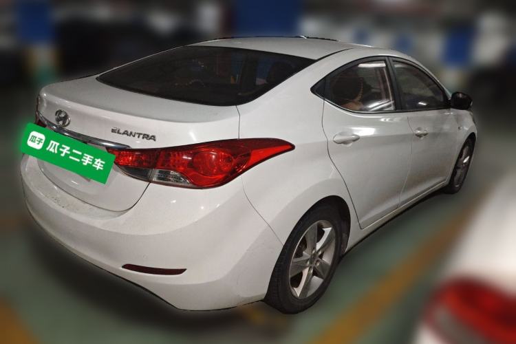 Used Hyundai Elantra (5th Generation / Langdong) 2012 1.6L Automatic Fashion Edition Rear Right 45 Deg