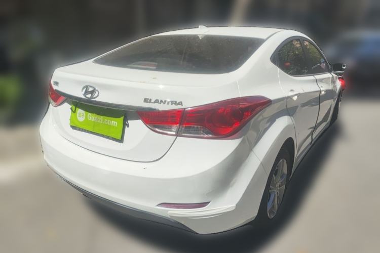 Used Hyundai Elantra (5th Generation / Langdong) 2012 1.6L Manual Fashion Edition Rear Right 45 Deg
